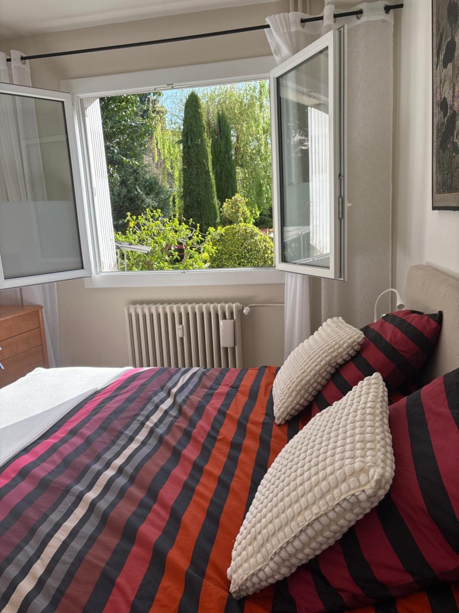 L Appart De Cathy Cahors Bagian luar foto